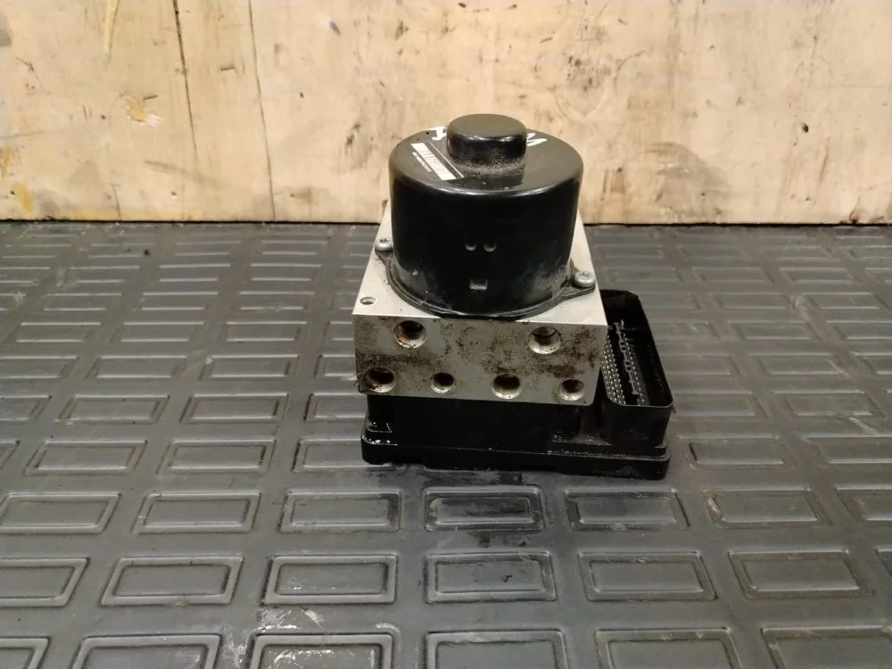 Блок ABS Volkswagen Touareg 2004 7L0614111E GP AXQ