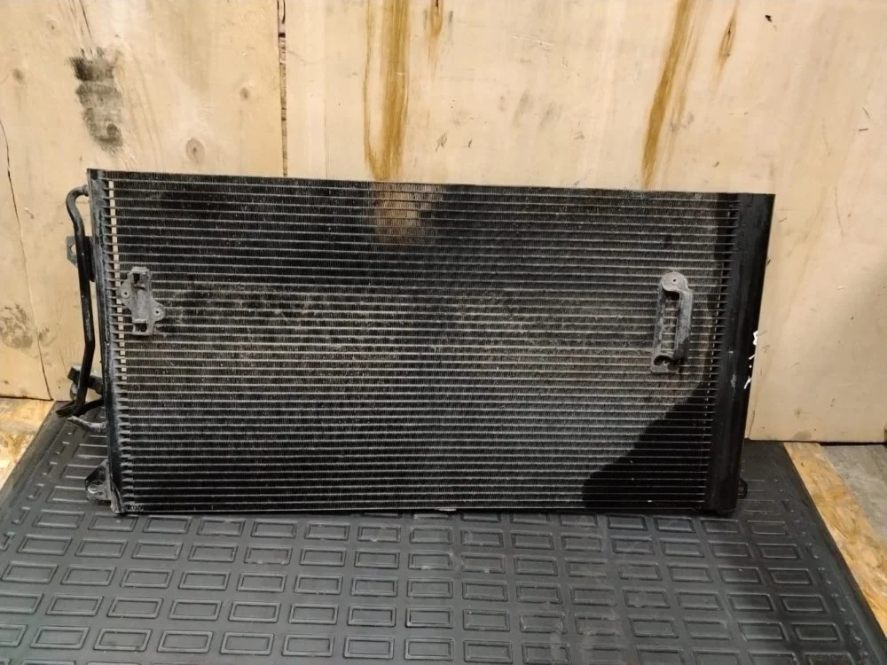 Радиатор кондиционера Volkswagen Touareg 2004 7L0820411G GP AXQ