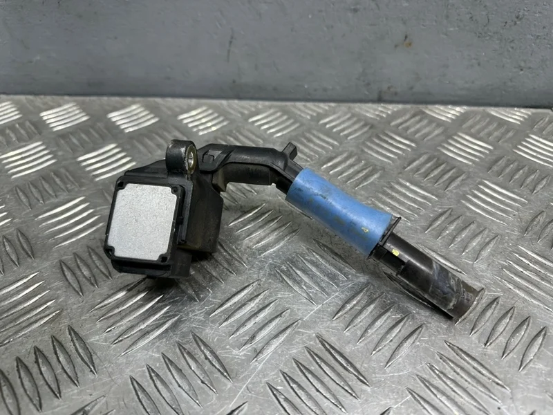 Катушка зажигания Infiniti Q50 V37