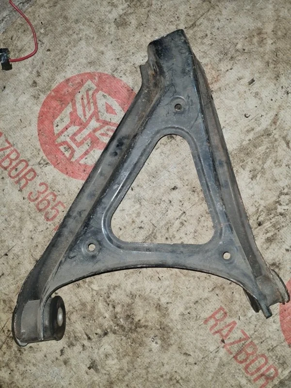 Рычаг подвески нижний Porsche Cayenne 2013 958