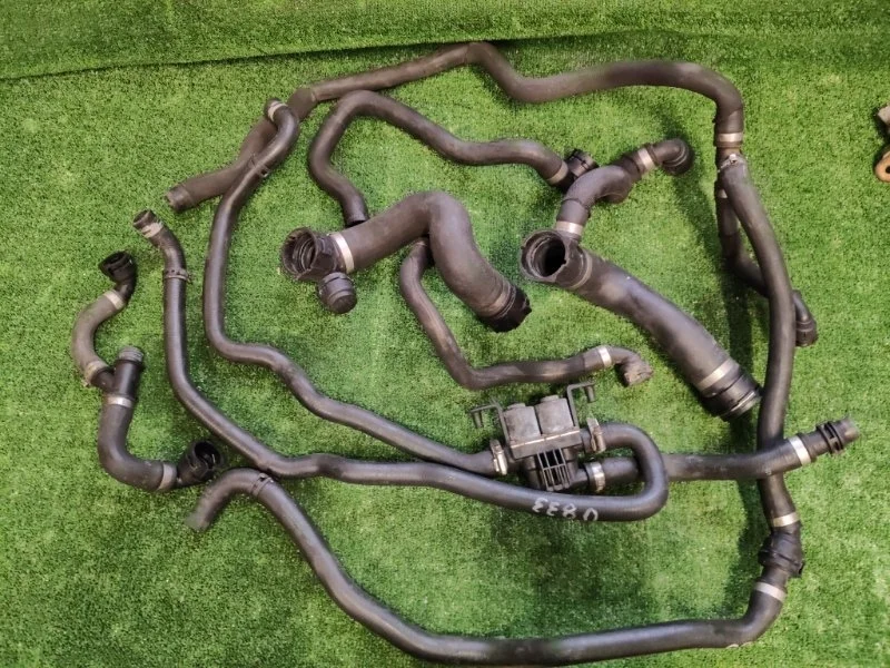 Патрубок радиатора BMW X5