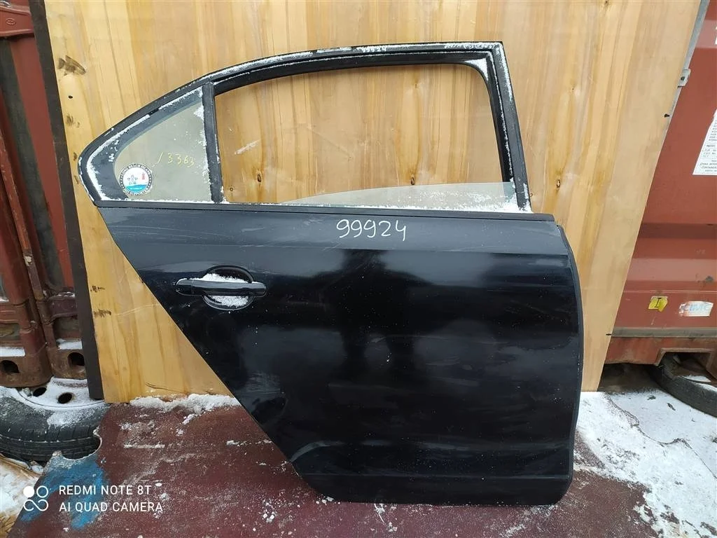 Дверь задняя правая Jetta 6 2011-2018 5C6833056E