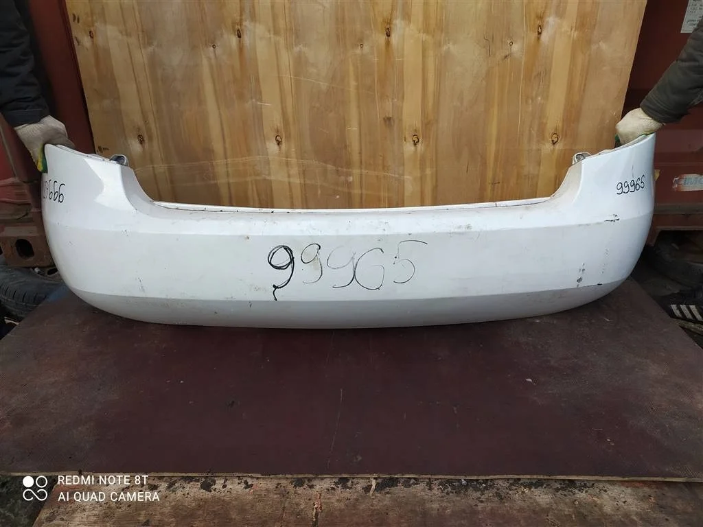 Бампер задний Skoda Fabia 2 2007-2015 5J6807421H