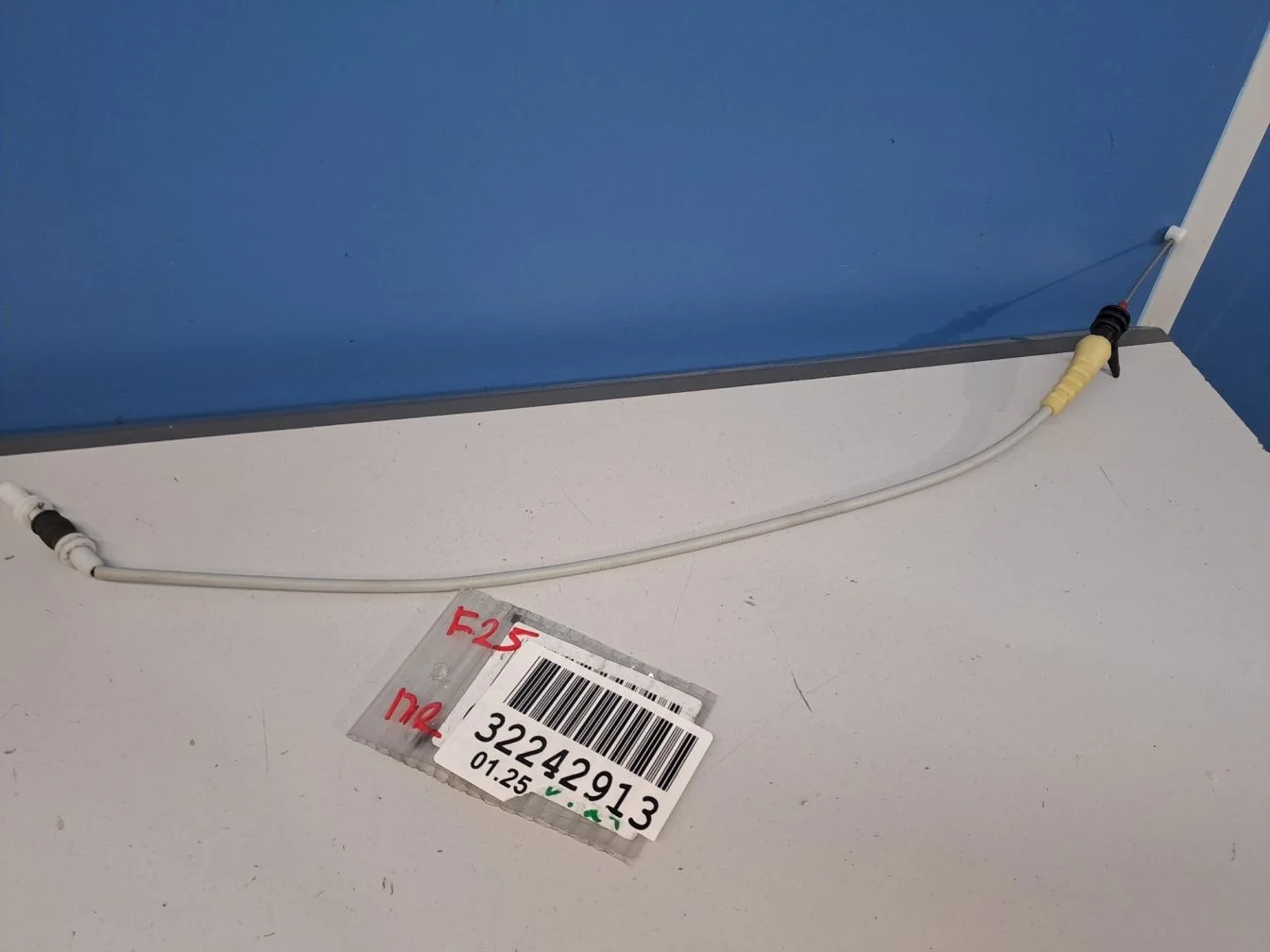 Трос открывания передней двери для BMW X3 F25 2010-2017