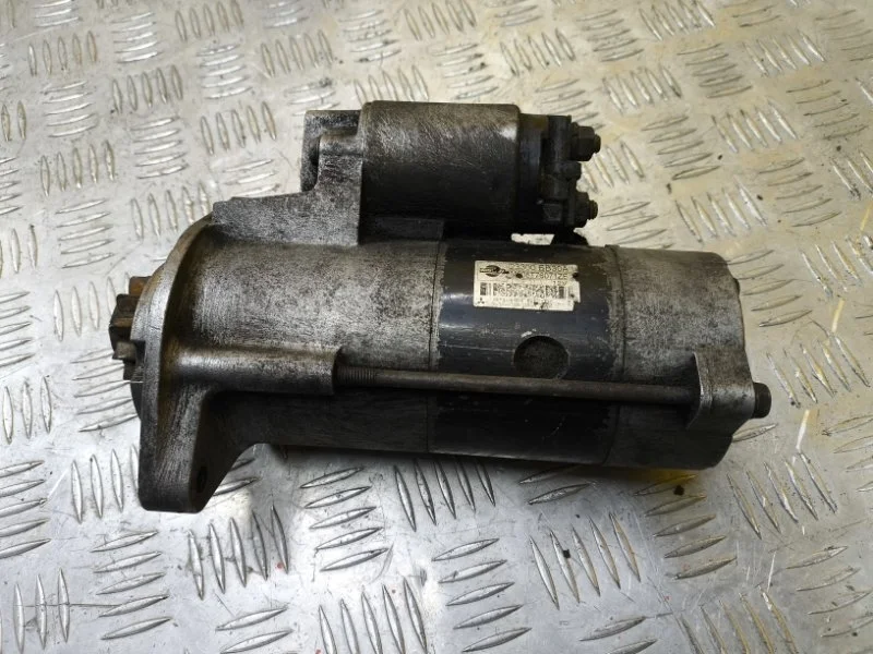 Стартер Nissan Navara (D40) 2004-2015 2007 23300EB30A