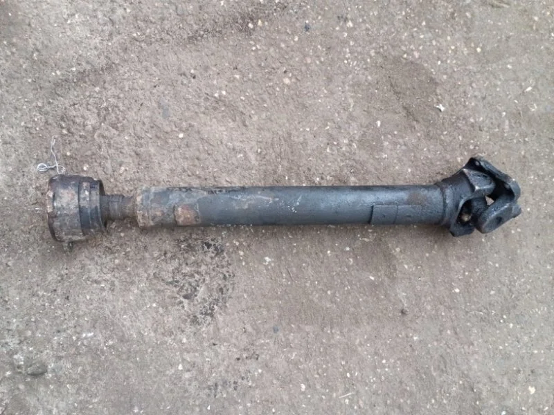 Карданный вал передний Mitsubishi L200 (2006-2015) 2009 MR580626 ПИКАП 2.5 D 4D56