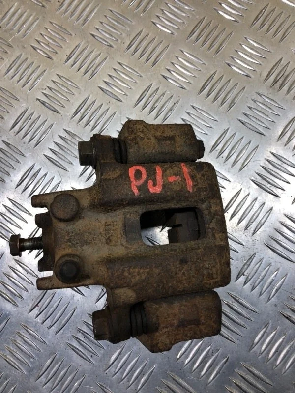 Суппорт задний левый Mitsubishi Pajero Iv (2006-2019) 2007 4605A449 ВНЕДОРОЖНИК 3.8 I