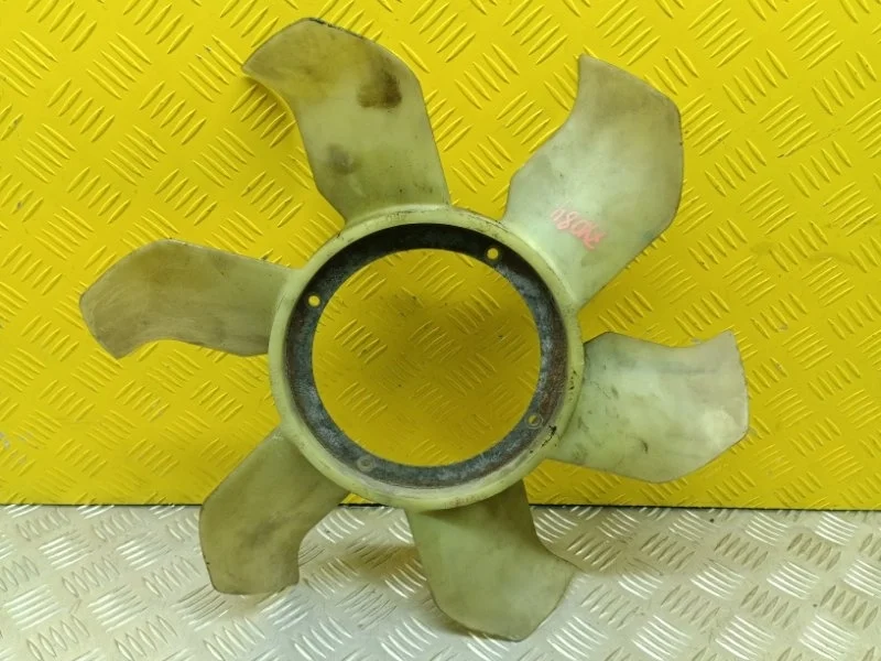 Крыльчатка вискомуфты Mitsubishi L200 (2006-2015) 2006 1320A015 ПИКАП 2.5 D 4D56