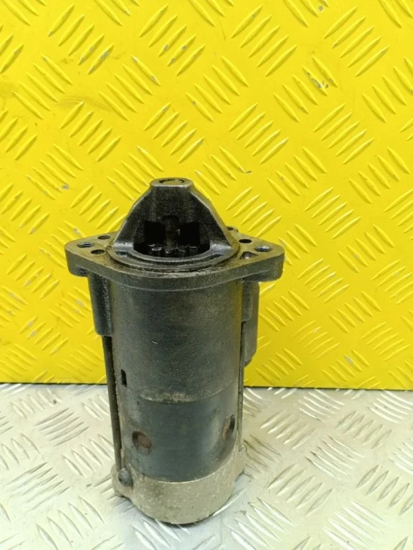 Стартер Mitsubishi L200 (2006-2015) 2006 1810A053 ПИКАП 2.5 D 4D56