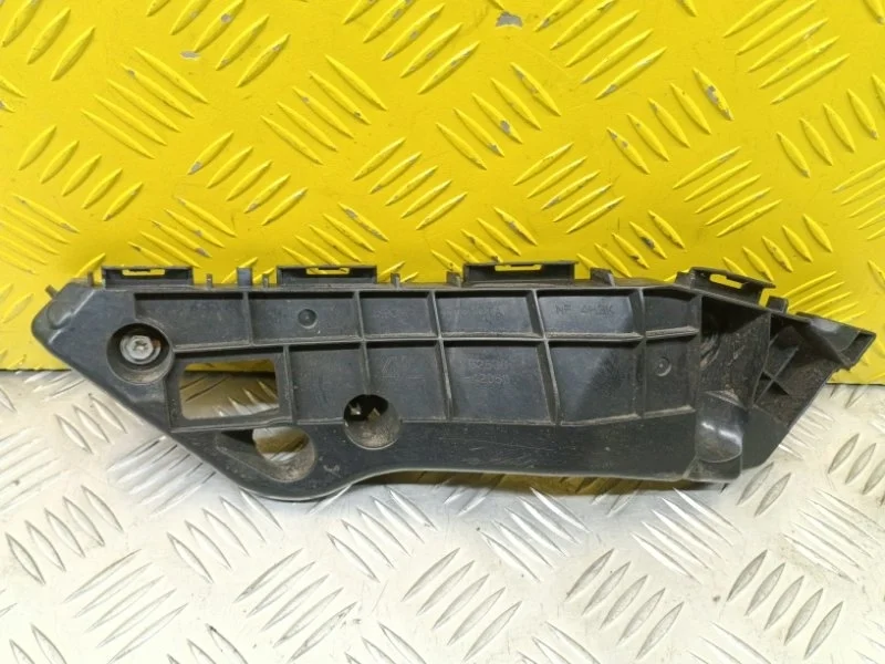 Кронштейн переднего бампера левый Toyota Rav 4 (Ca40) (2012-2019) 2016 5253642050