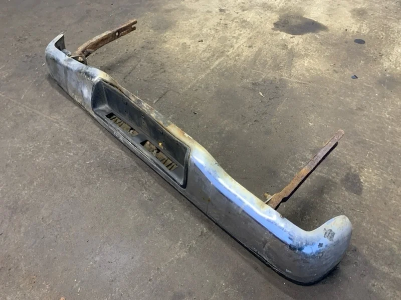 Бампер задний Toyota Hilux (2005-2015) 2014 521050K061 ПИКАП 3.0 D 1KDFTV