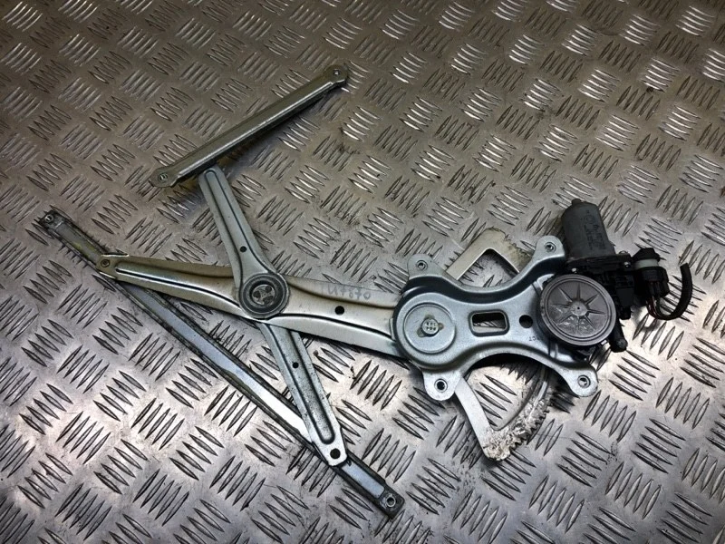 Стеклоподъемник электр. передний левый Mitsubishi L200 (2006-2015) 2011 MN182353 ПИКАП 2.5 D 4D56