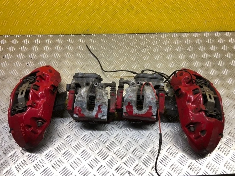 Суппорт тормозной Land Rover Range Rover Sport Ii (2013-2022) 2016 LR039524 3.0 D SDV6