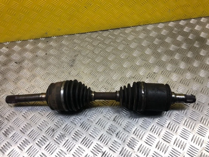 Полуось передняя левая (приводной вал, ШРУС) Toyota Land Cruiser (100) 1998-2007 2000 4343060040 4.2 D 1HDFTE