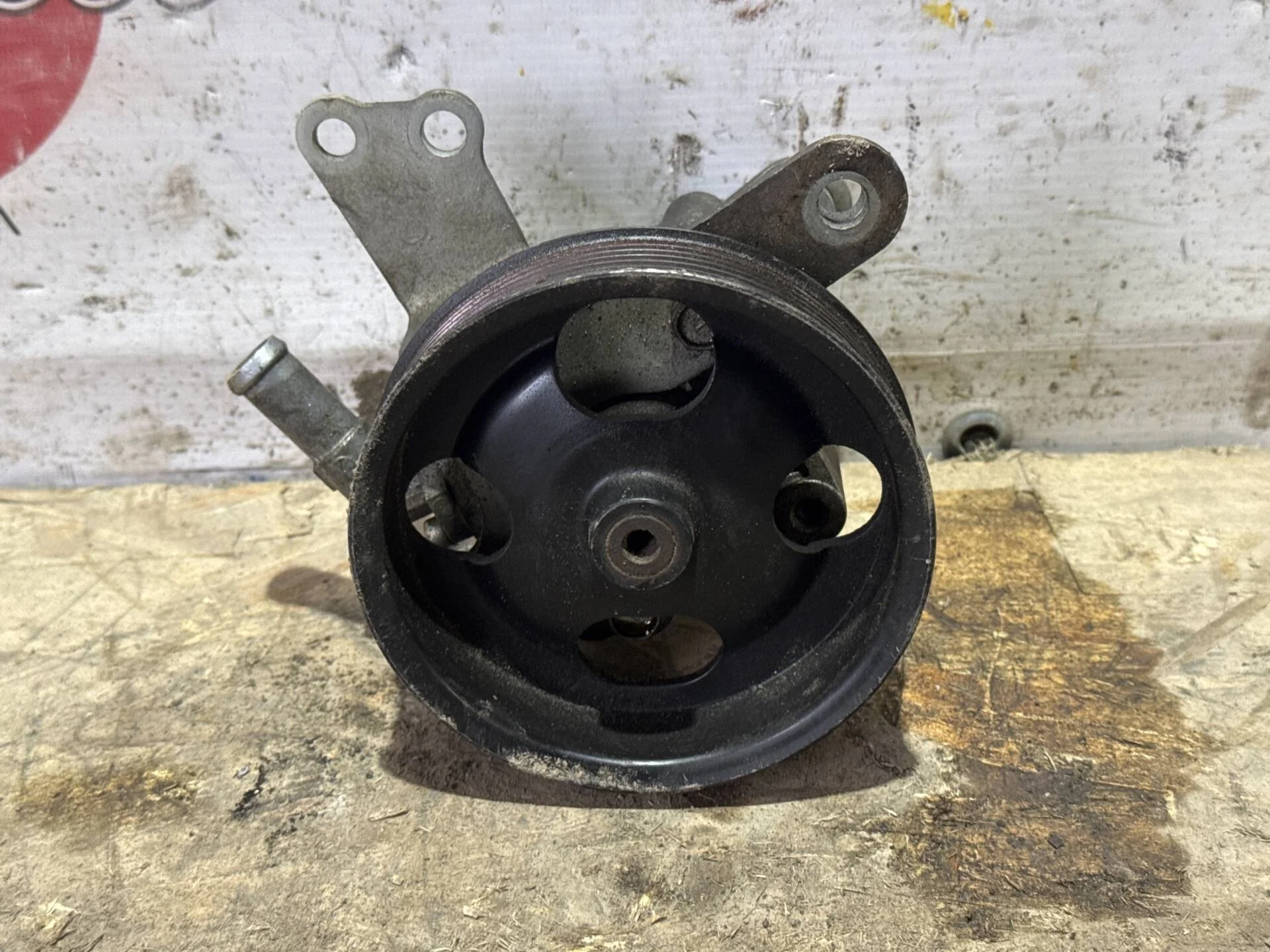 Насос гидроусилителя Nissan Teana J32 VQ25DE