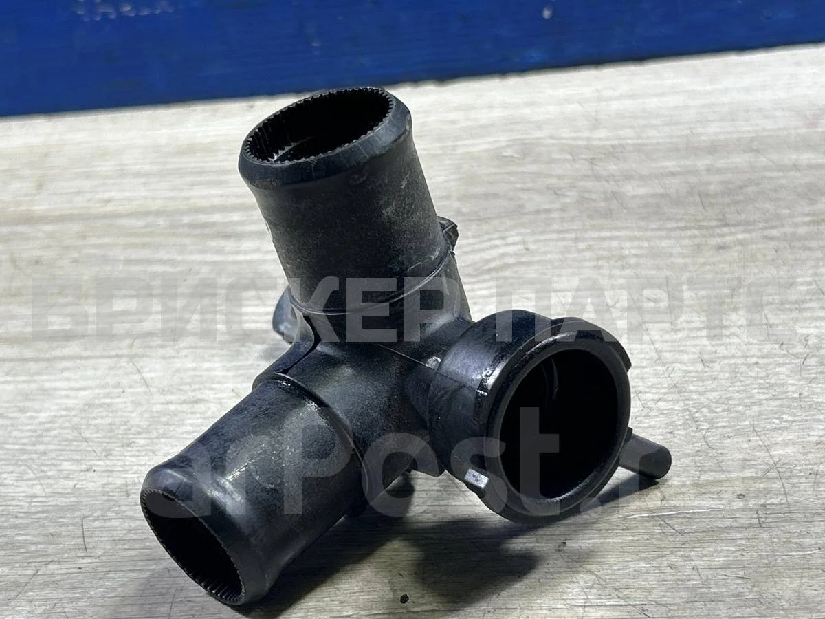 Тройник олжд.жидкости Киа Сид 2  JD