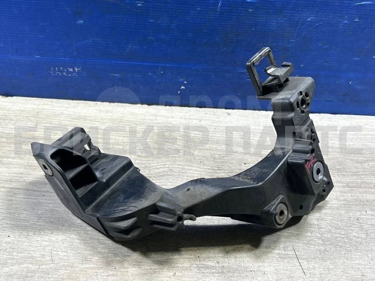 Кронштейн фары Киа Сид 2  JD