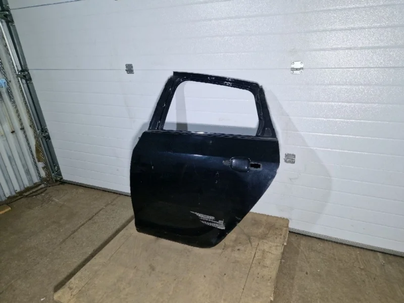 Дверь Opel Astra J 2012