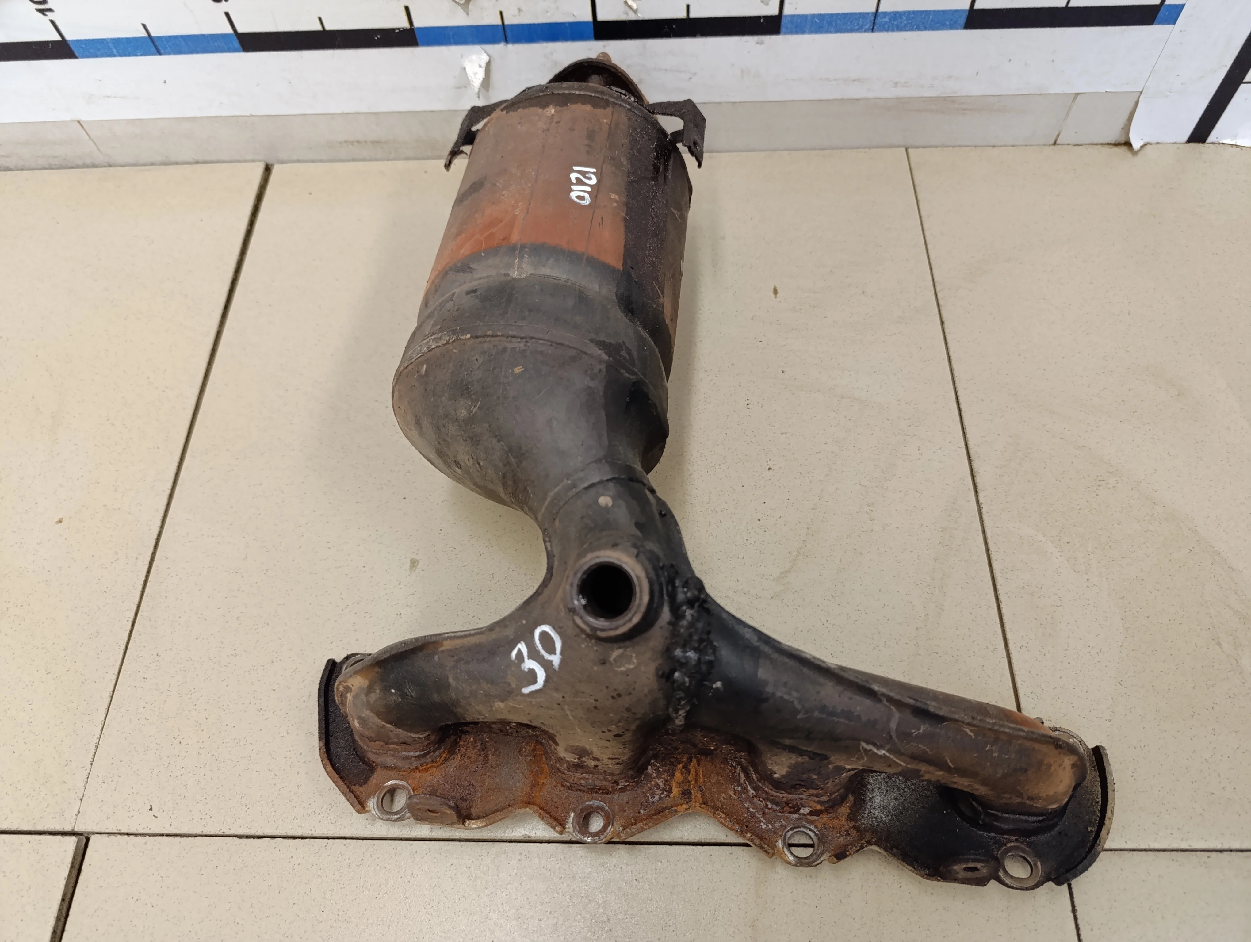 Выпускной коллектор  Polo (Sed RUS) 2011>