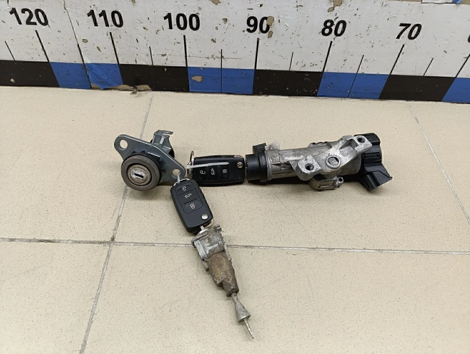 Замок зажигания Polo (Sed RUS) 2011>