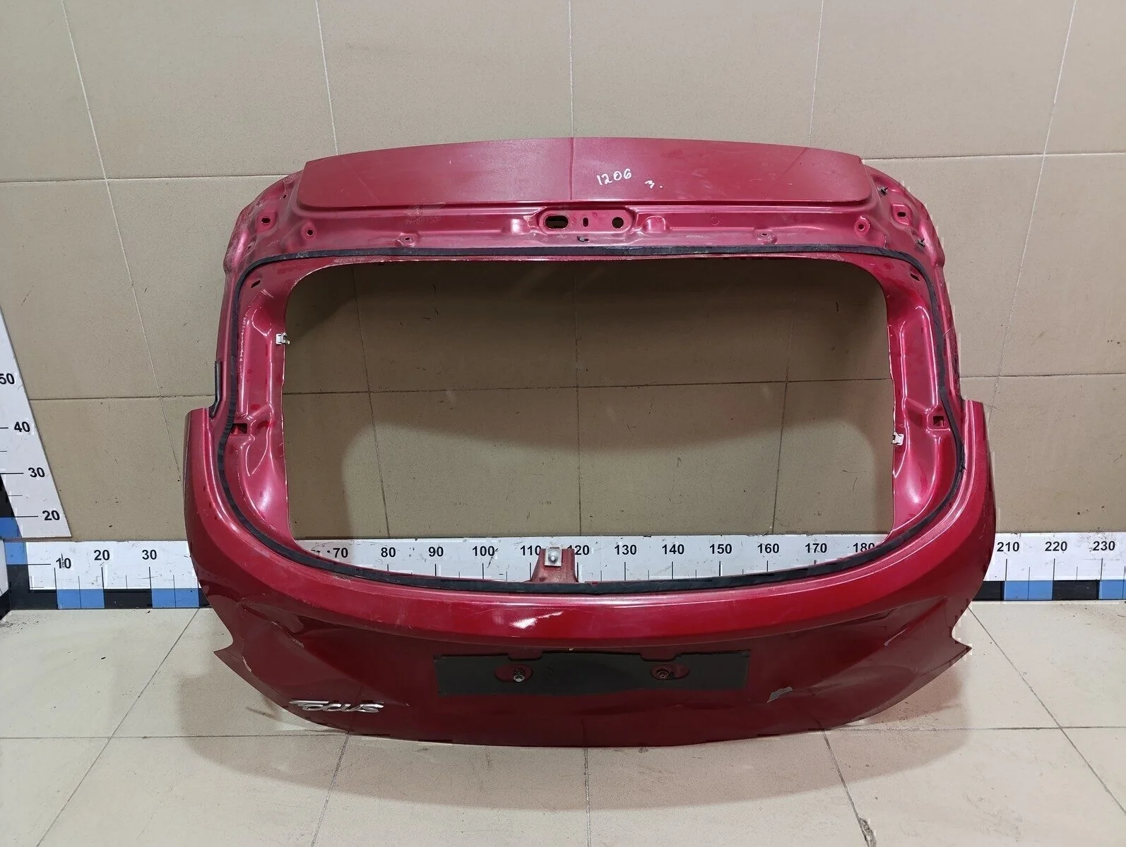 Дверь багажника Focus III 2011>