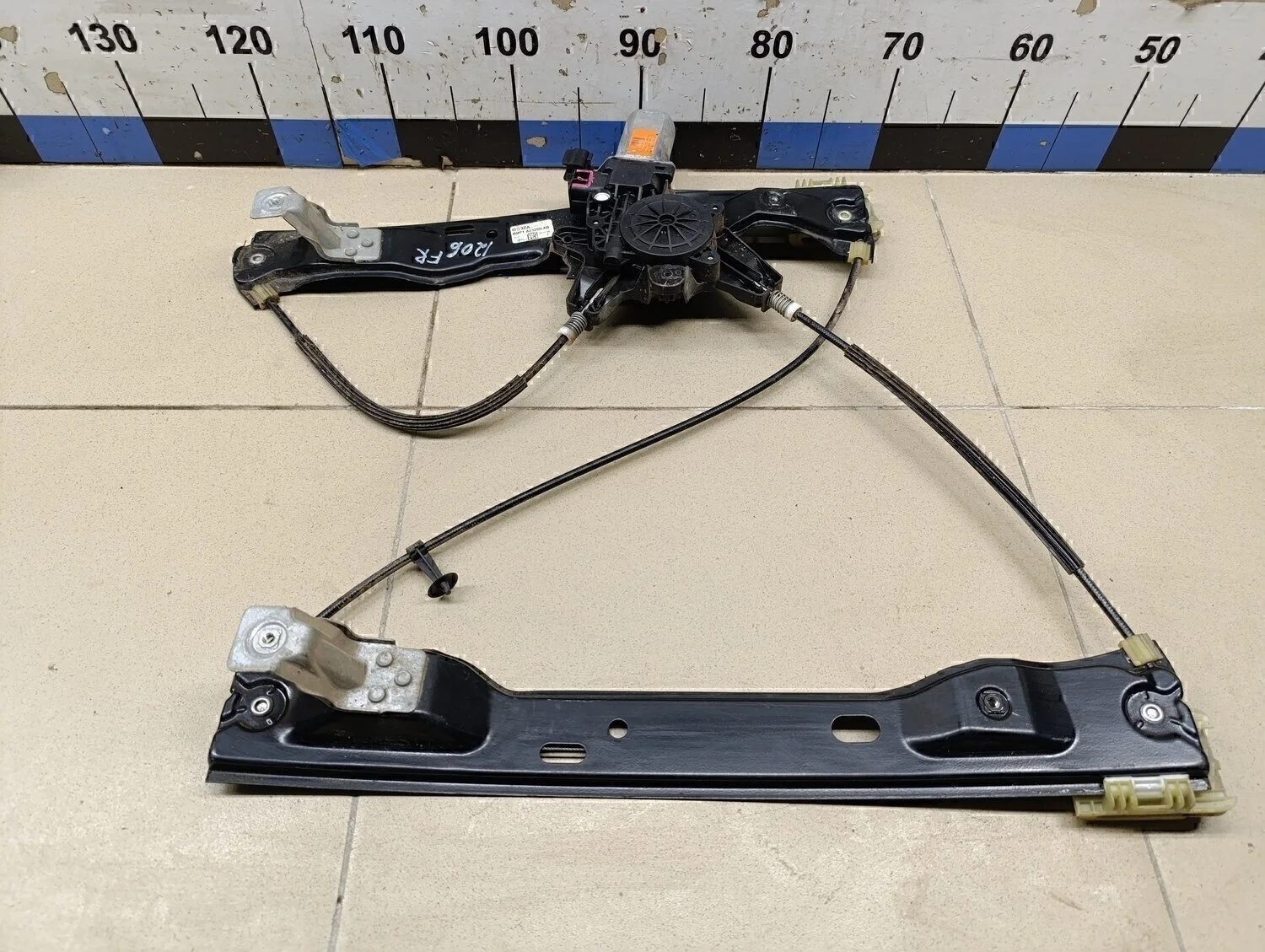 Стеклоподъемник электр. передний правый Focus III 2011>