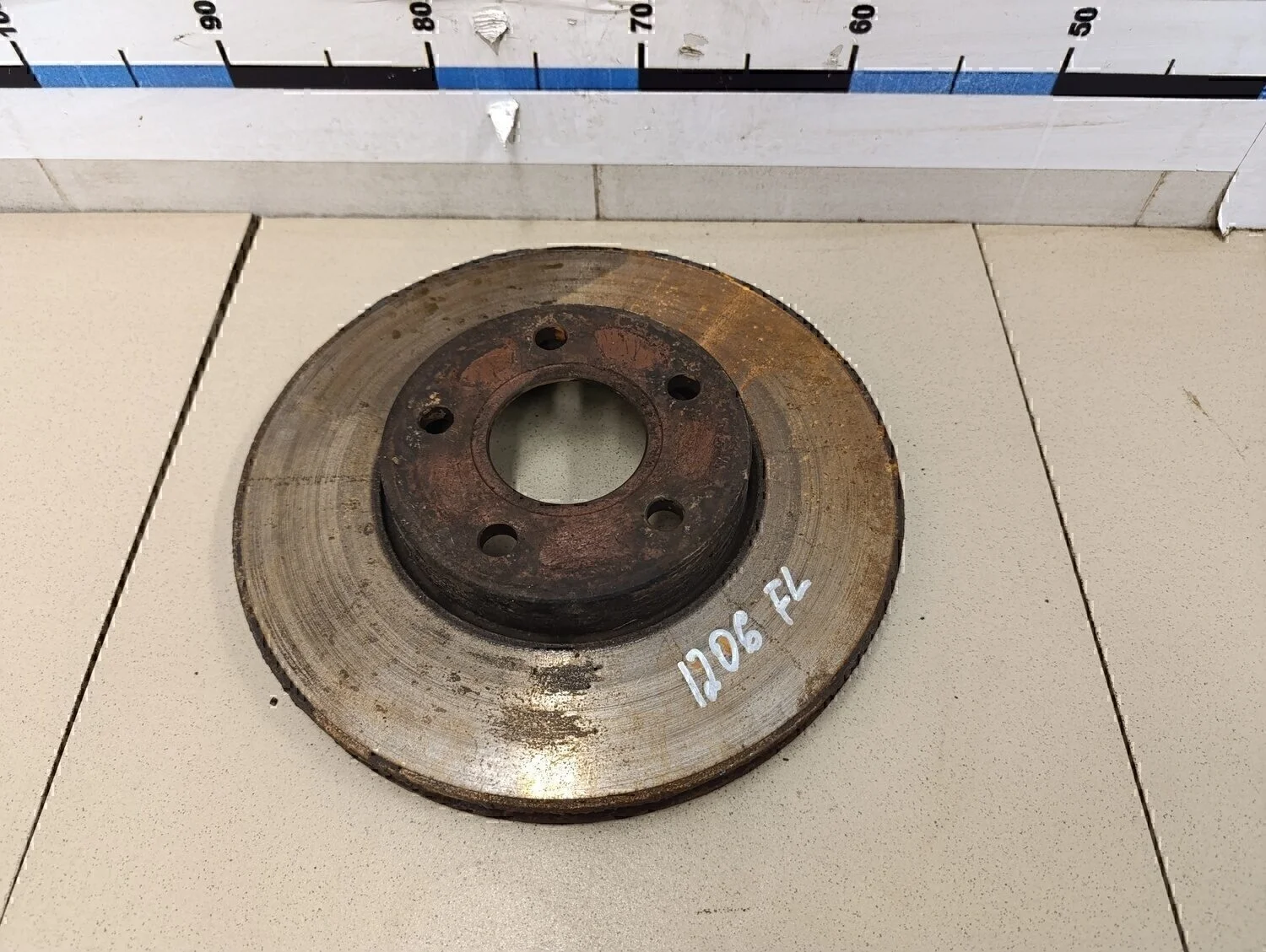 Диск тормозной передний вентилируемый Focus III 2011>