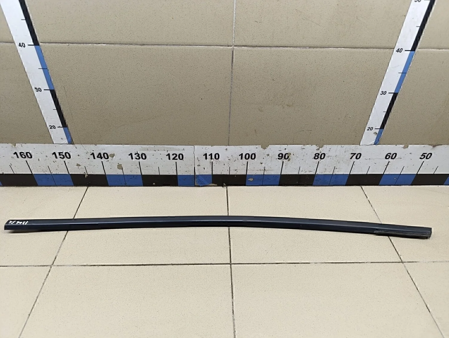 Накладка стекла переднего левого Focus III 2011>