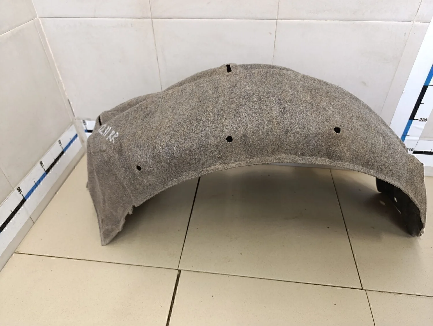 Локер задний правый Avensis III 2009>