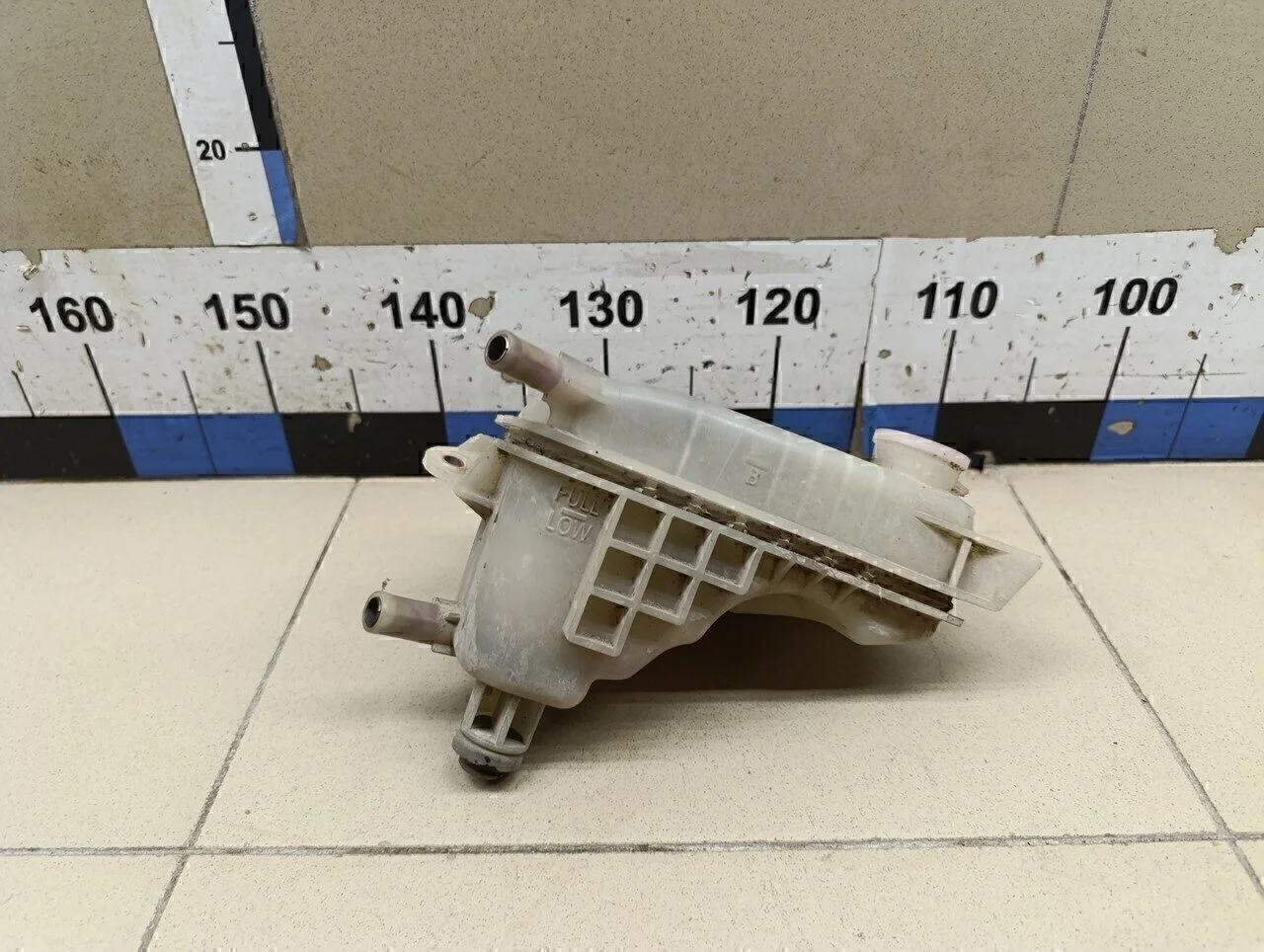 Бачок расширительный Corolla E18 2013>