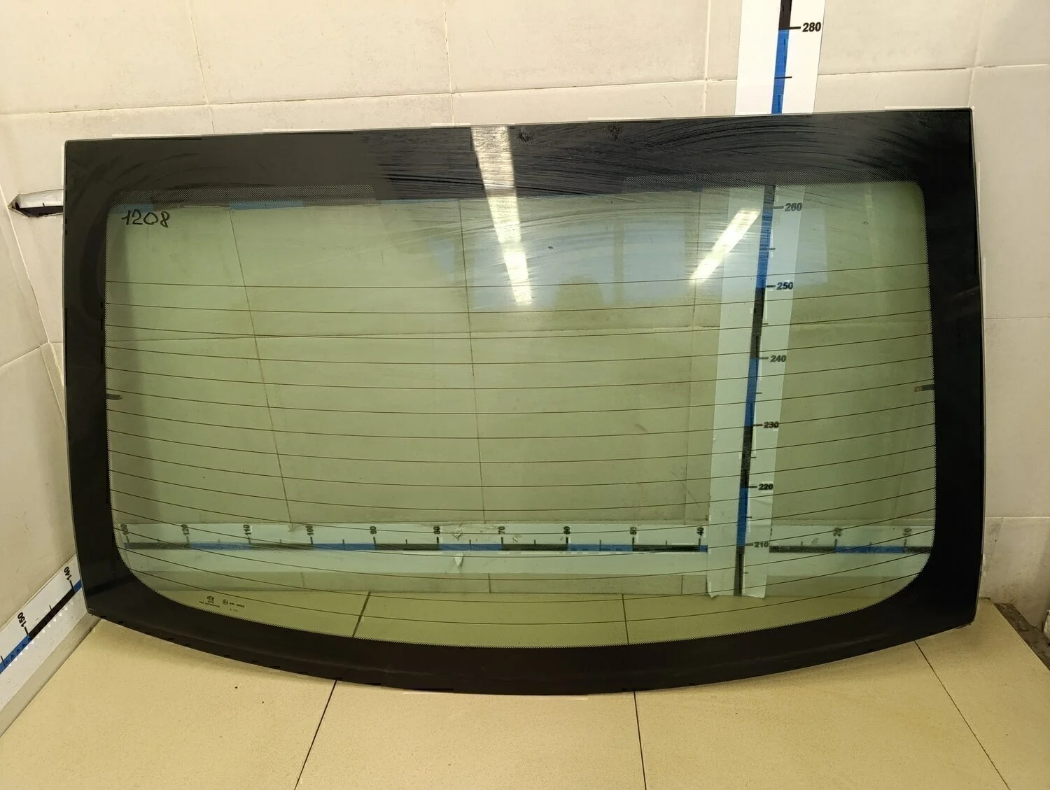 Стекло заднее 408 2012>