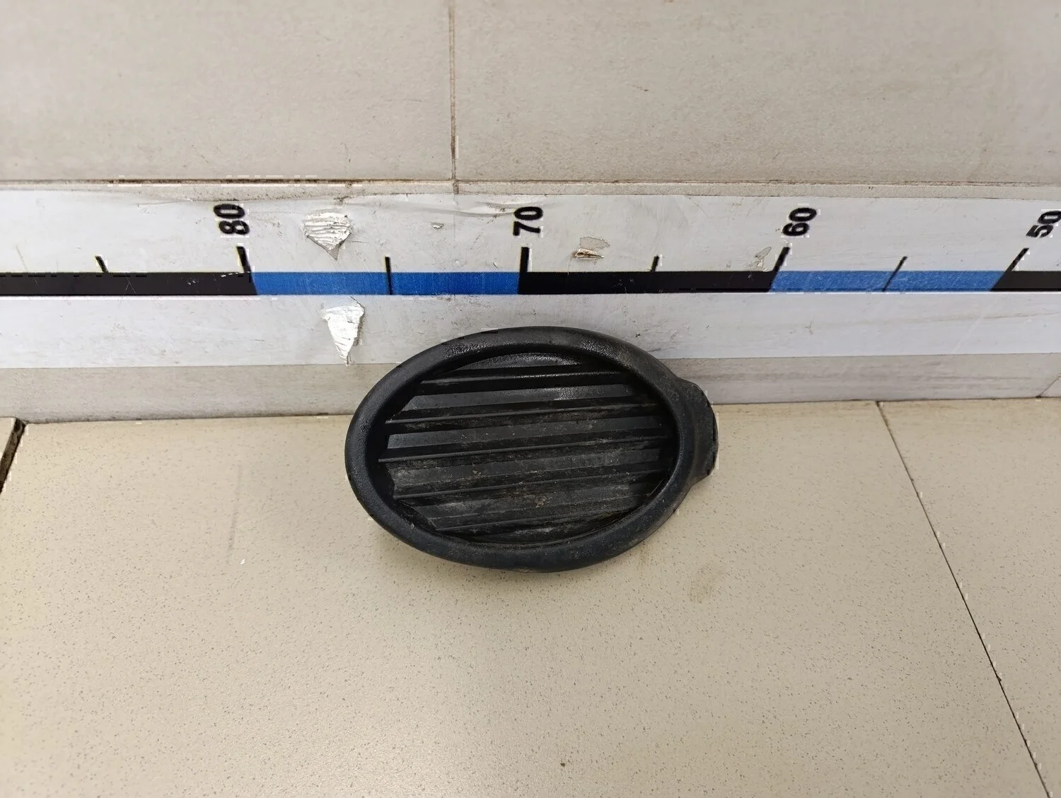 Заглушка бампера левая Focus III 2011>