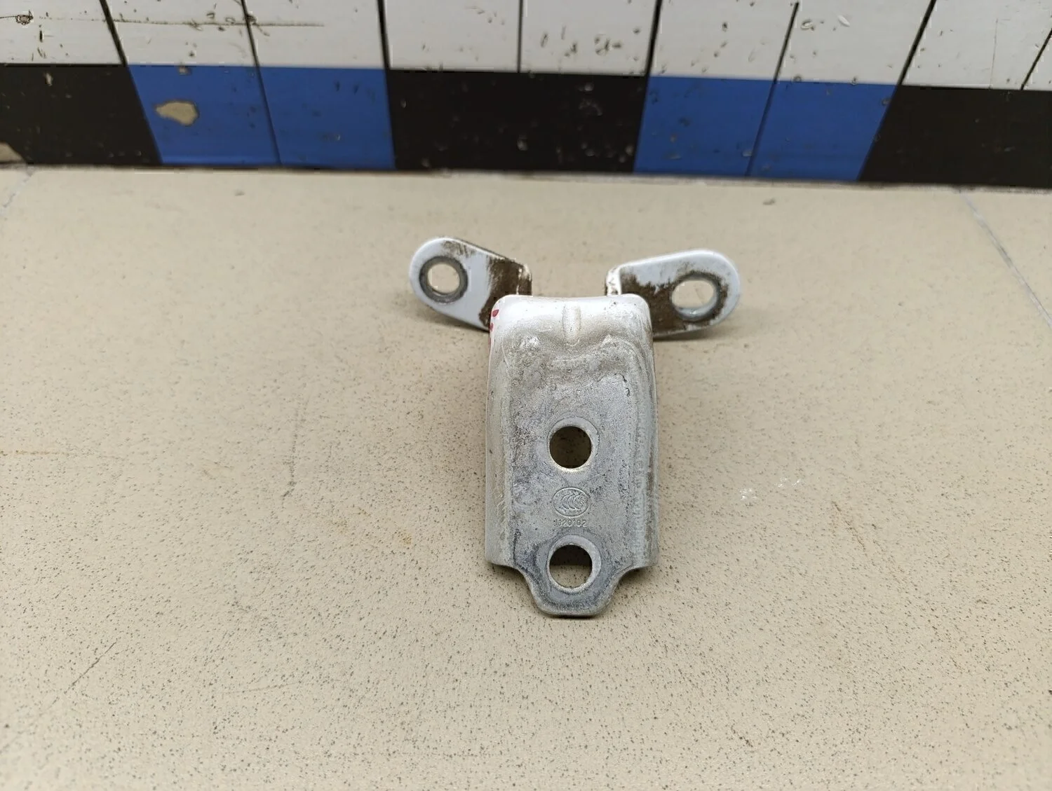 Петля двери Soul 2009-2014