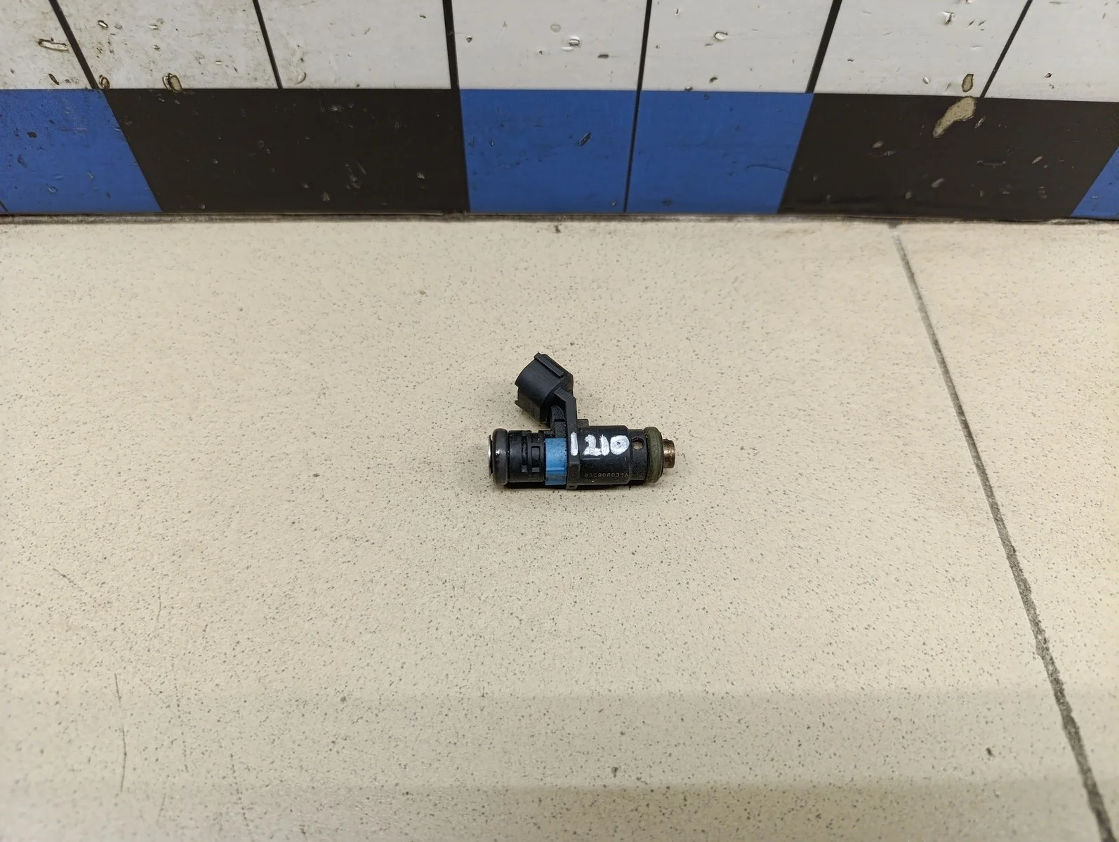 Форсунка инжекторная электрическая Fabia 2007-2015