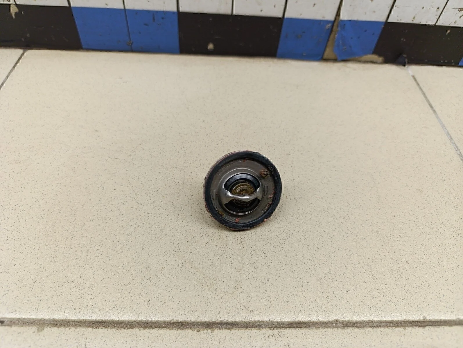 Термостат Fiesta 1995-2000