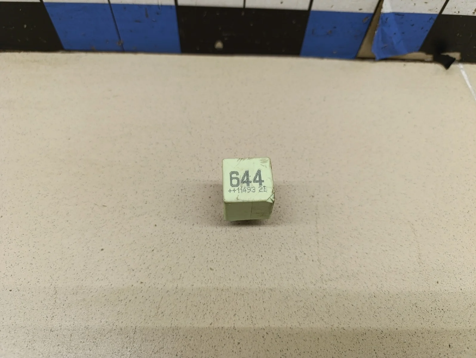 Реле 100 [C4] 1991-1994