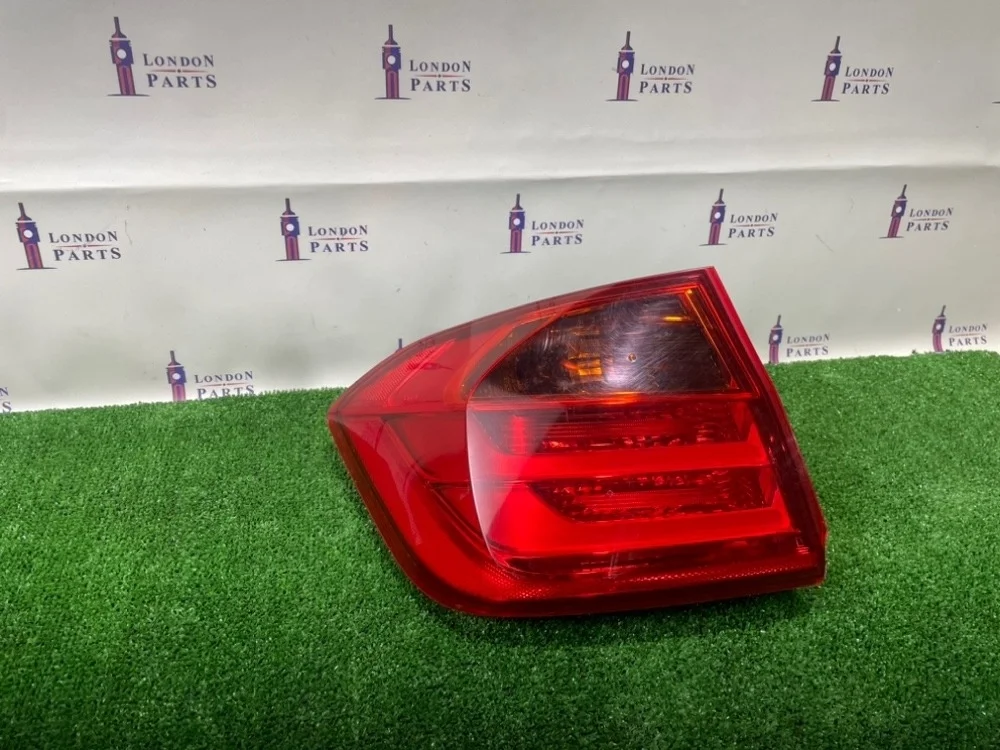 Задний фонарь BMW F30