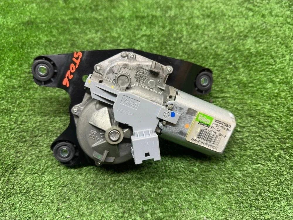 Моторчик стеклоочистителя BMW X1 E84