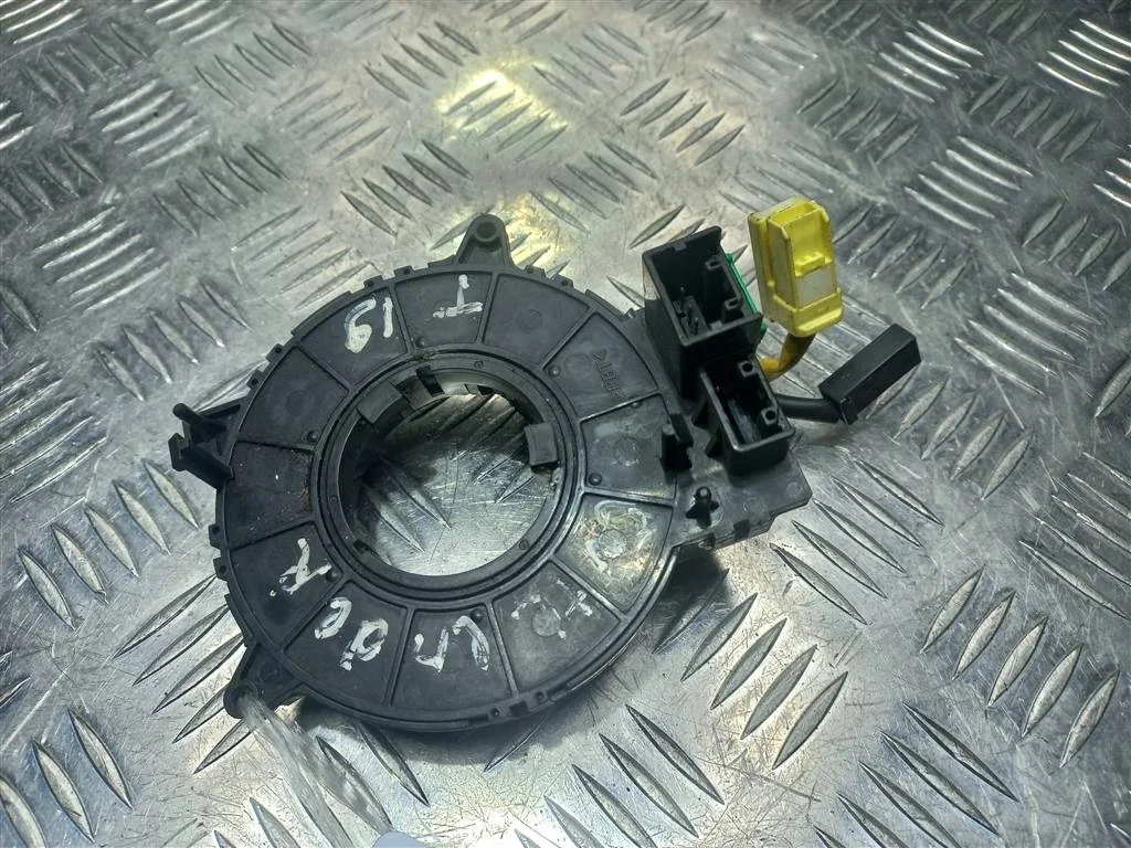 Контактное кольцо (Шлейф) MITSUBISHI OUTLANDER I