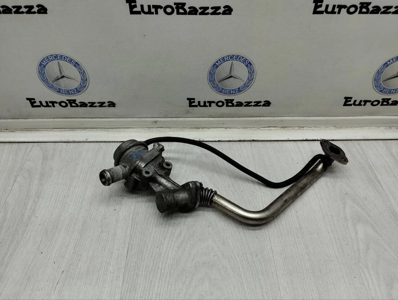 Клапан вентиляции картерных газов Mercedes M271