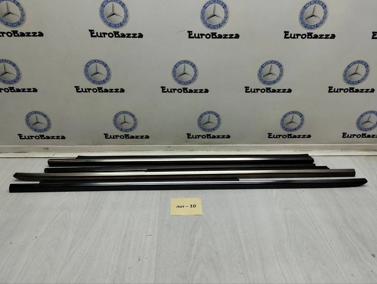 Молдинг стекла двери Mercedes W211