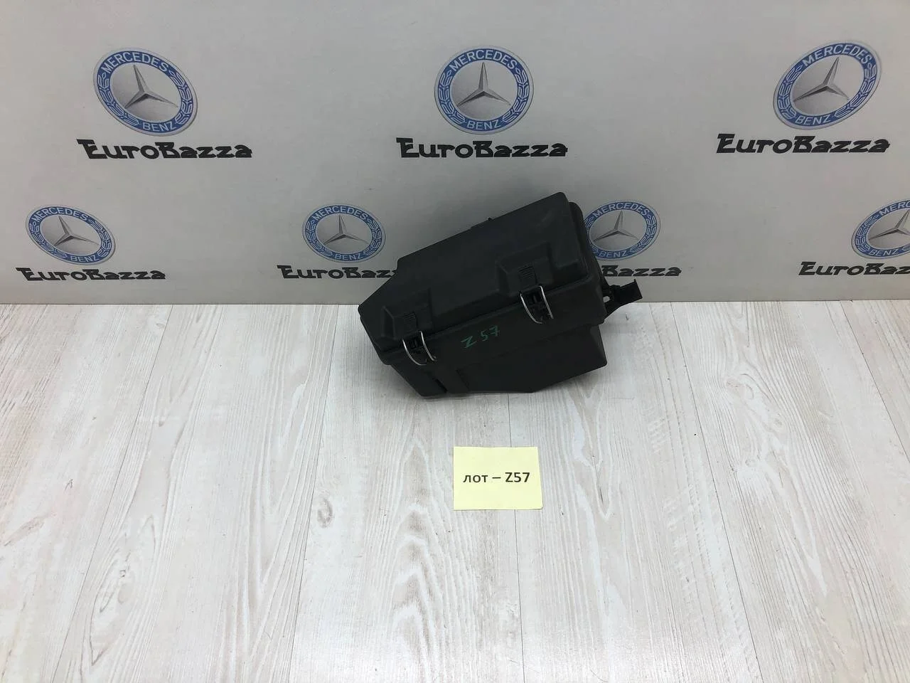 Корпус блока предохранителей Mercedes X164