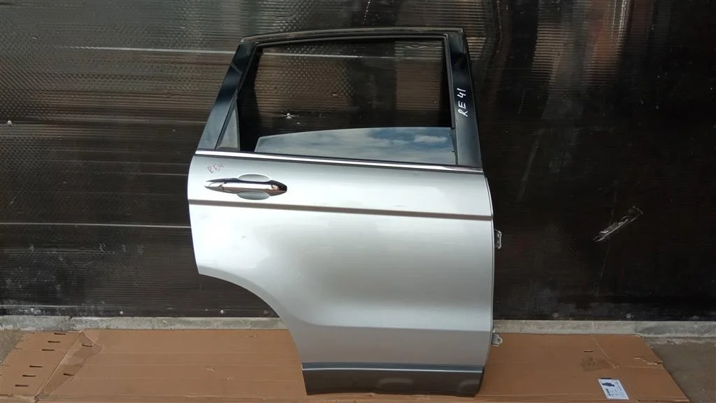 Б.у. дверь HONDA CR-V RE HONDA CR-V RE
