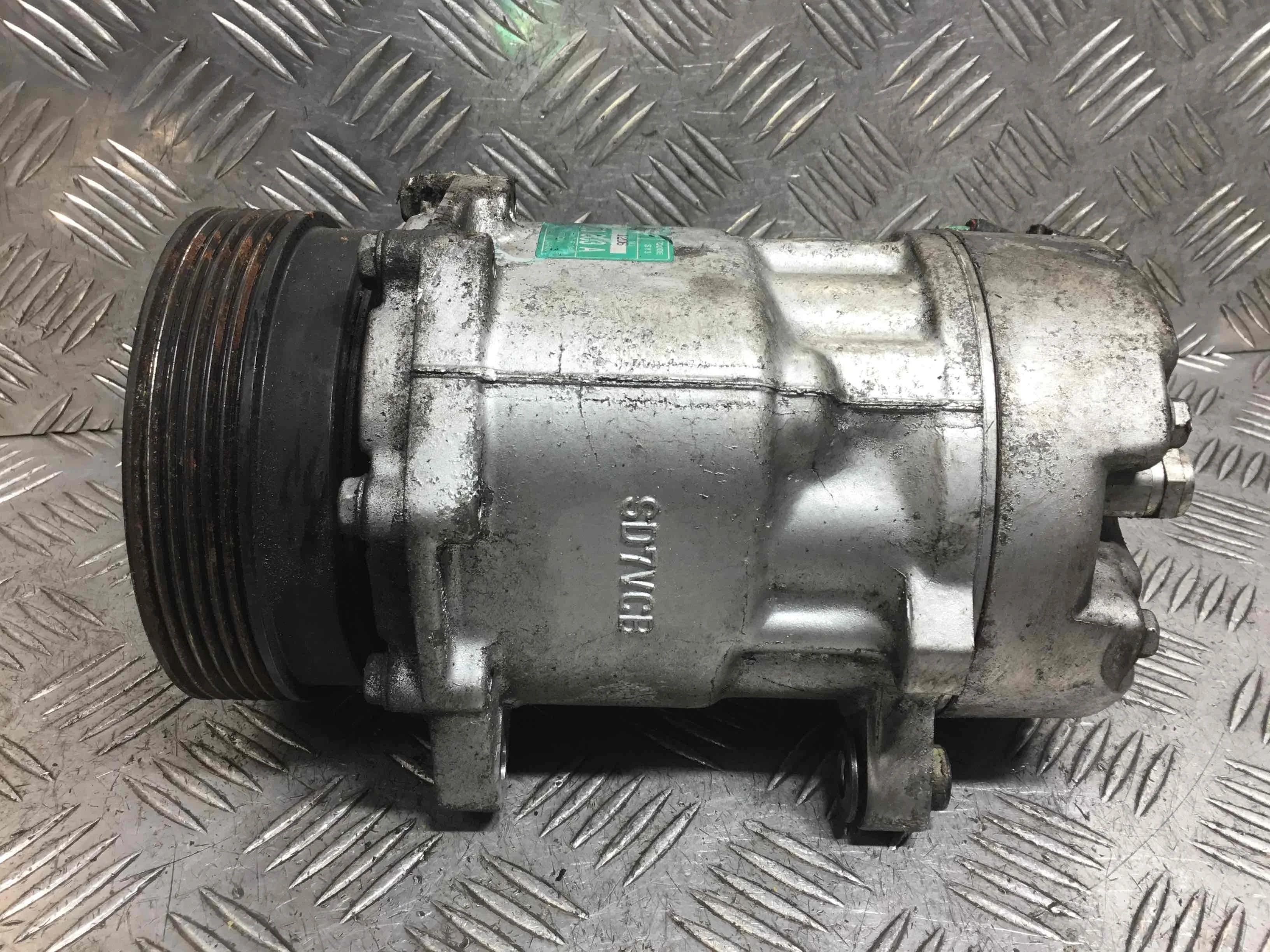 Компрессор кондиционера Volkswagen Golf 4 поколение (1997-2004) дизель 1.9 TDI Автомат Х/б