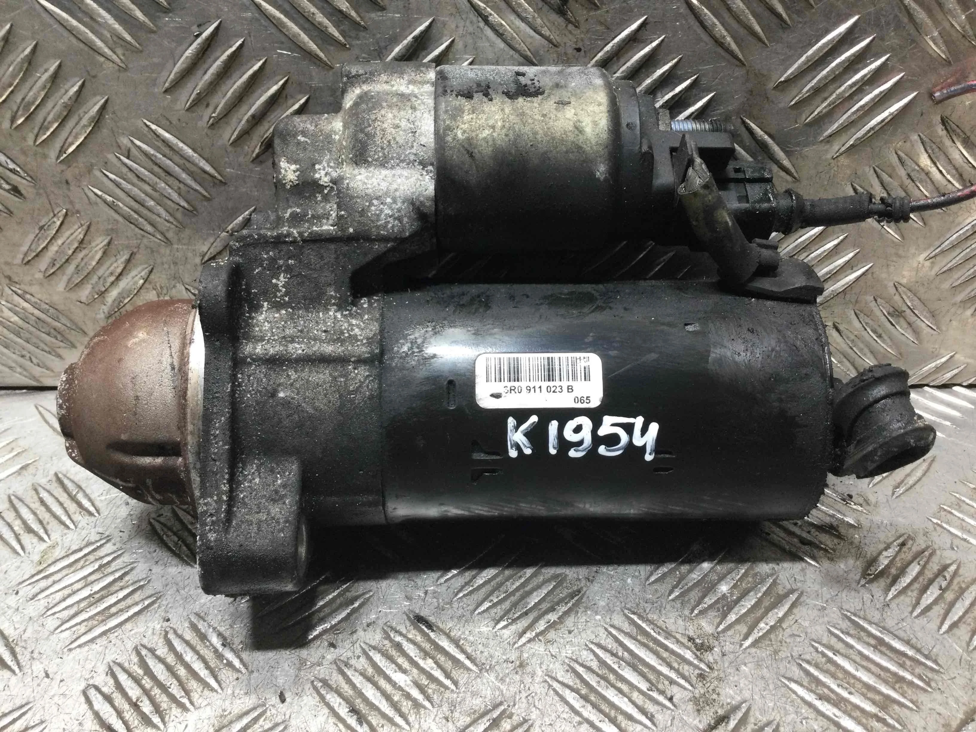 Стартер Audi A3 8V (2012-2016) дизель 2.0 TDI Вариатор Х/б