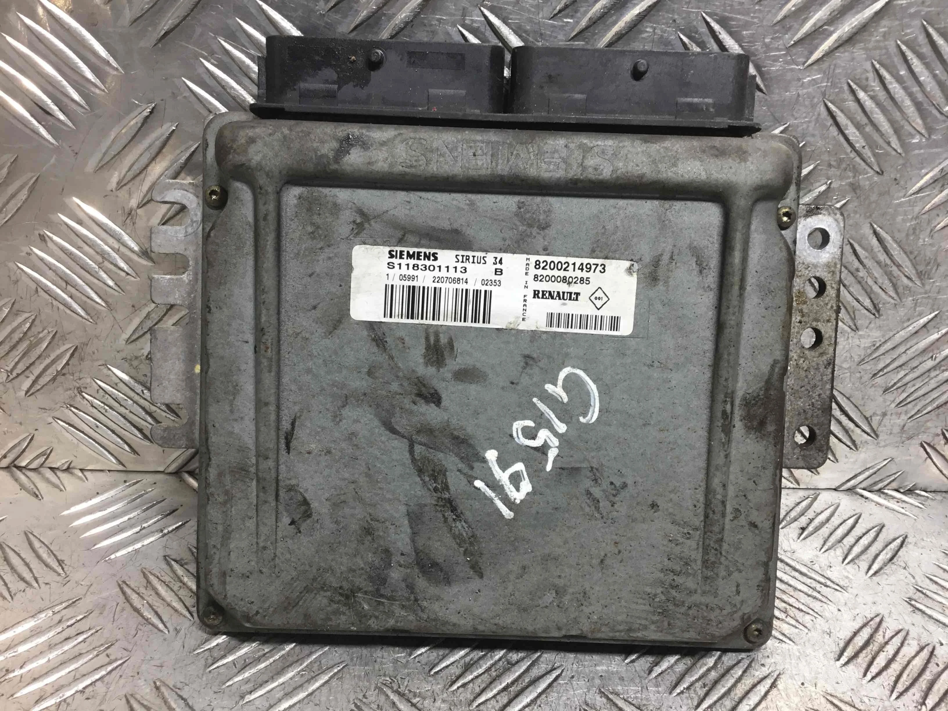 Блок управления двигателем Renault Clio 2 поколение (1998-2001) бензин 1.6 i Механика Х/б