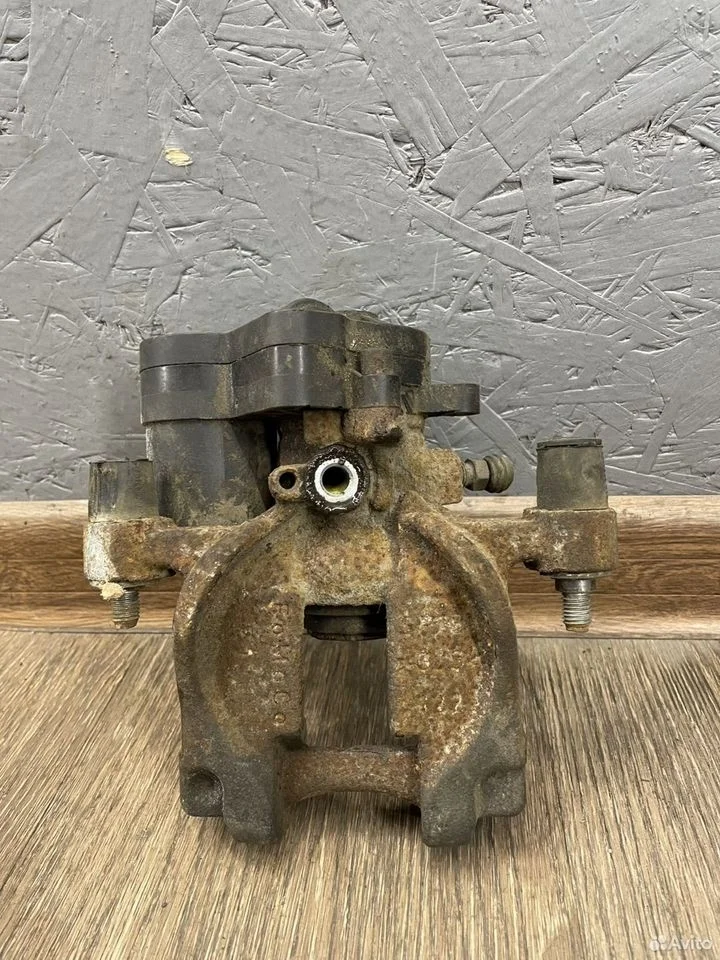 Суппорт задний правый ford mondeo 5 kuga 2