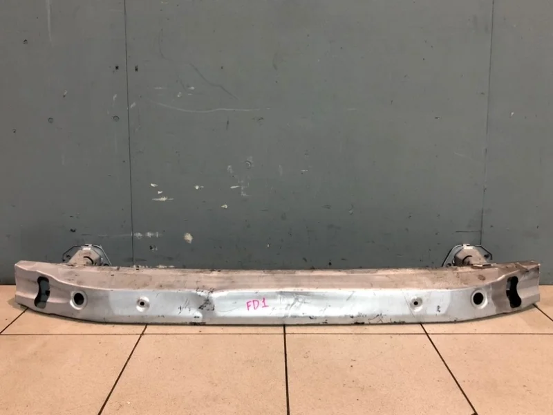 Усилитель бампера Honda Civic 8 FD