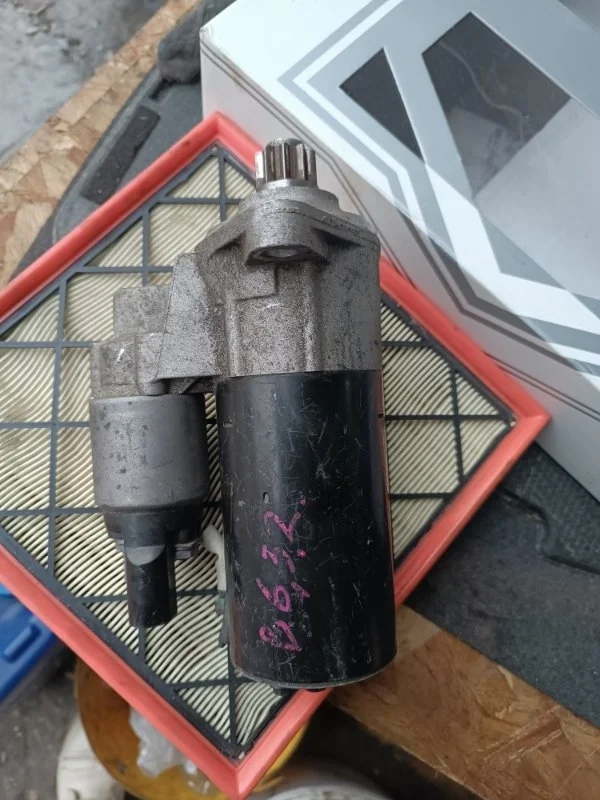 Стартер Volkswagen Passat 2006 3C5