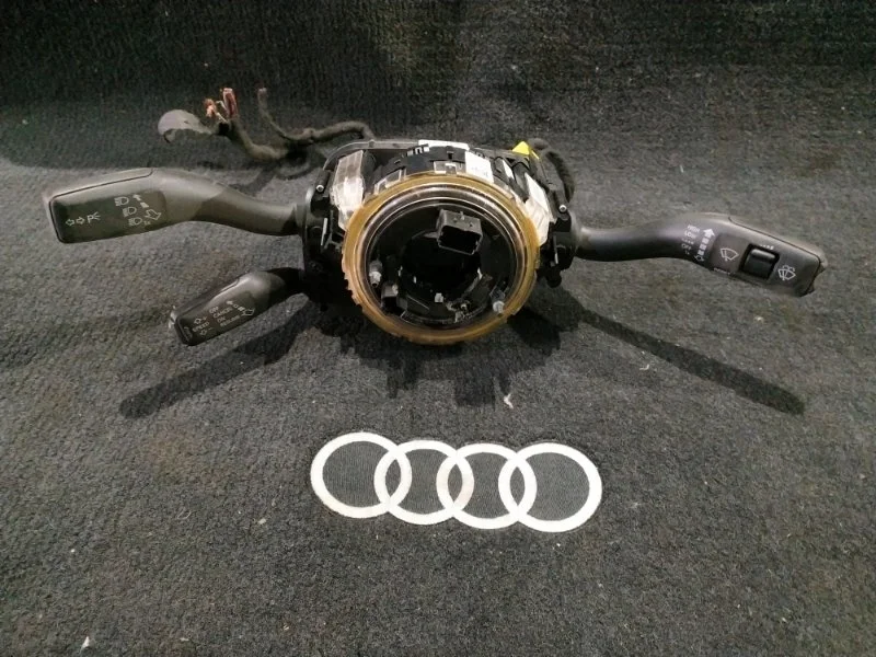 Стрекоза (подрулевой шлейф) Audi A8 2008 4E2